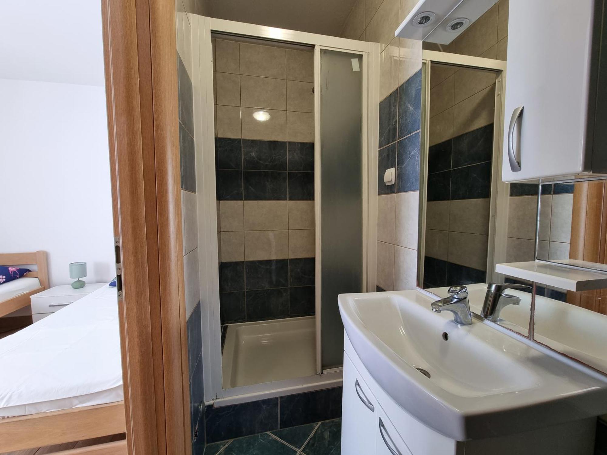 The Golden Grotto Apartments Novalja Phòng bức ảnh